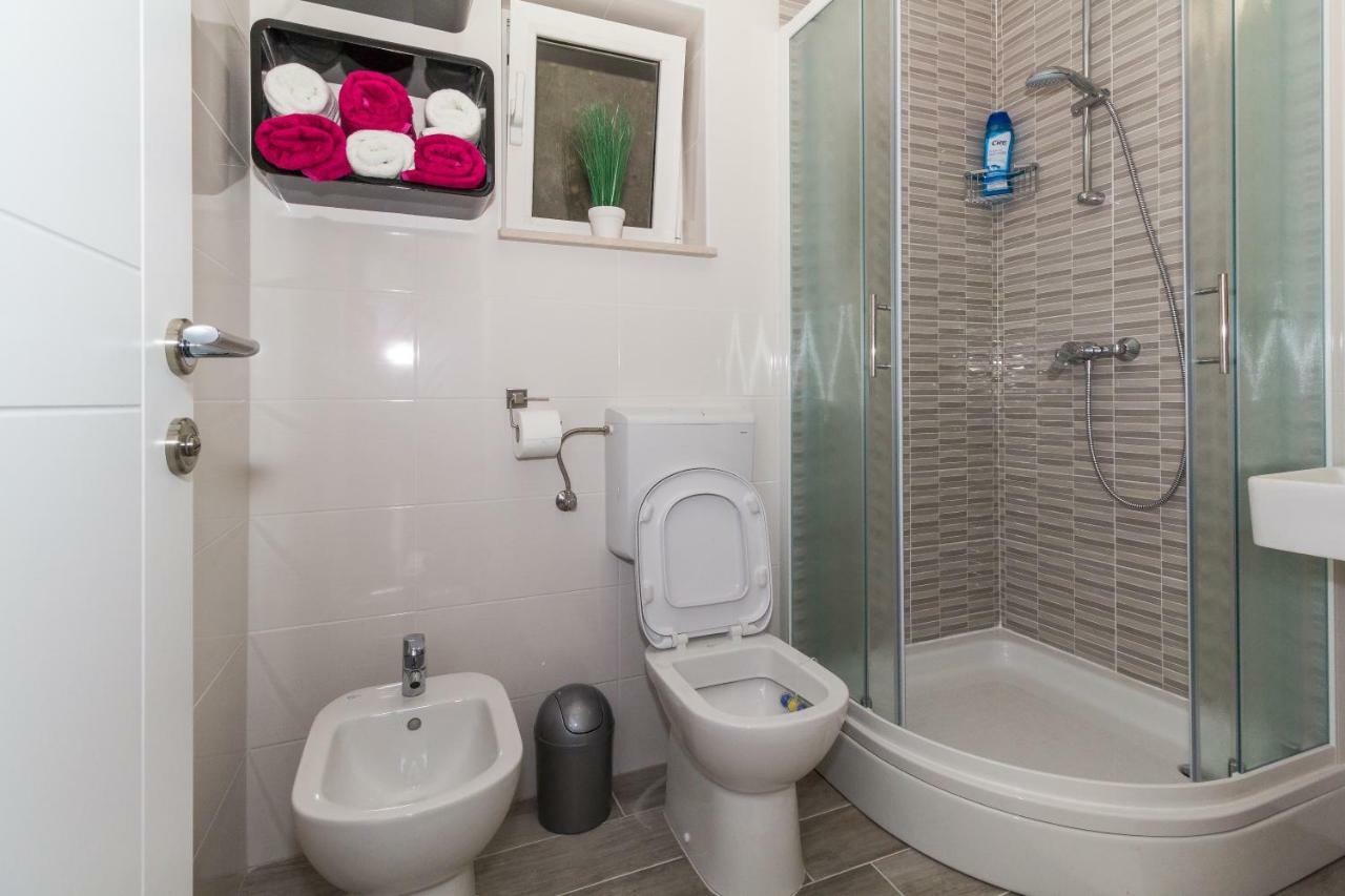 App Joly In Center Old Town Appartement Biograd Na Moru Buitenkant foto